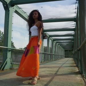 Meet your Posher, Maya